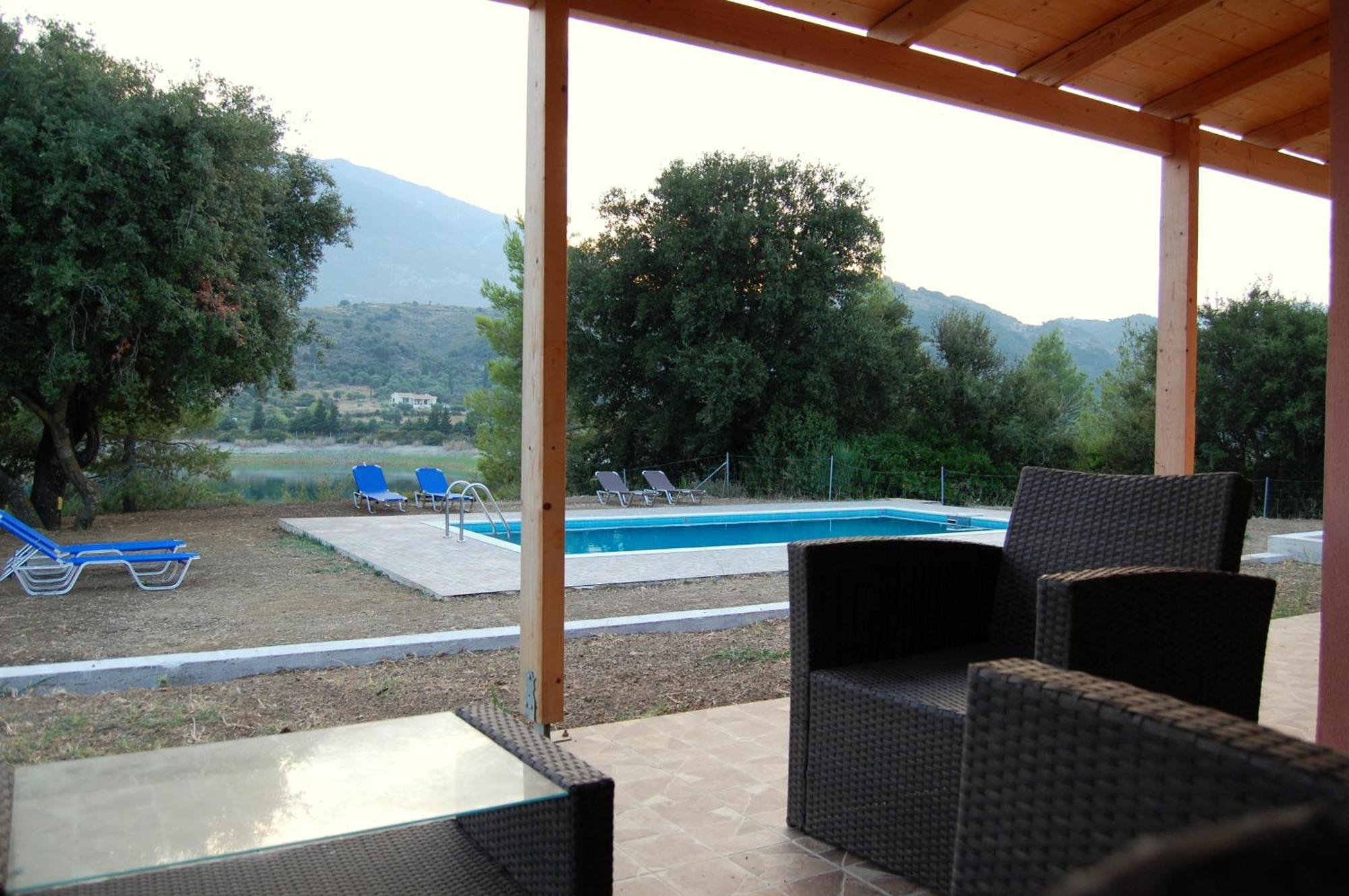 Blue Lagoon Villa Poros  Eksteriør billede